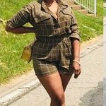 Le lis Olive Green Checkered Long Sleeve Romper S Photo 0