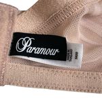 Paramour Marvelous Side Smothing T Photo 6