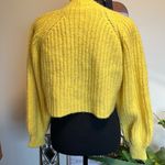 Urban Outfitters Chunky Yellow Cropped Cardigan Sweater Size Small Photo 3