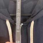 Vuori  Halo Performance Hoodie Size XL Photo 4