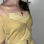 Axes Femme Yellow lace cami with flower details Size M Photo 7