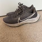 Nike Women’s  Gray Pegasus Athletic Shoes Size: 8 Photo 5