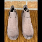 OTBT  Women's Rocker Wedge Bootie Stone Leather size 9 Photo 5