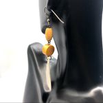 VINTAGE 1980'S PLASTIC ABALONE SHELL LOOK DANGLE J HOOK EARRINGS Purple Photo 5