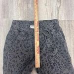 Cloth & Stone  gray leopard print drawstring jogger pants size xs Photo 5