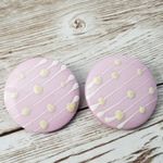 Vintage Clip On Earrings Light Purple & Cream Circle 1" Photo 0