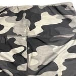 Reebok Gray Camo Capri Workout Leggings Size M Photo 3