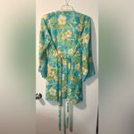 Valerie Stevens ✨  Tropical Floral Robe – Size Medium – Silky & Lightweight Photo 6