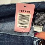 Torrid Denim Ocean Foam High Rise Jeggings Size 16 NWT Photo 6
