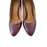 M GEMI Burgundy Croc Embossed Leather Heels Size 40 / US 10 Red Photo 1