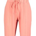 Bishop and Young Charlotte Jogger Photo 9