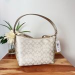 Coach NWT Zip Top Shoulder Bag In Signature Canvas Photo 2