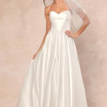 Lulus NWT  Khalida White Satin Pleated Strapless Gown Wedding Bridal Dress Sz XS Photo 0