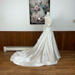 Beautiful Vintage 1980s/90s Michaelangelo Ivory Satin Wedding Gown! Size 16 Photo 4