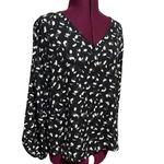 Lush Clothing LUSH Geometric V-Neck Button Down Loose Fit Blouse Long Sleeve Top Black Medium Photo 3