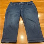 Croft & Barrow  women Cropped  jeans size 16 . Photo 0