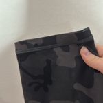 Zyia Active Forest Camo Hi-Rise Capri 22" Leggings Size 6-8 Photo 6