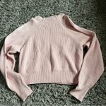 Free People  pink ribbed mock neck bishop long sleeve sweater size medium Photo 5