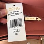 Michael Kors Purse Photo 3