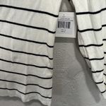 Ellen Tracy  Zipper Detail Ribbed Sweater Size Medium NWT Photo 3