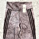 Adidas  AEROREADY  Feel Brilliant 7/8 Length Grey/Black Leggings. NWT Sz M Photo 4
