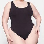 SKIMS NWOT  Soft Smoothing Seamless Thong Bodysuit Onyx S/M Photo 0