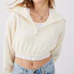 BDG New Leaf Cropped Sweatshirt NWT Size S - White Photo 1