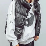 Faux Leather puffer vest Black Size M Photo 0