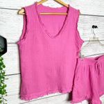 Pink Cut Edge V Photo 1