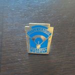 Vintage Little League Softball Pin Photo 3