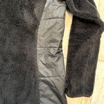 The North Face women's XL Black fleece jacket Photo 4