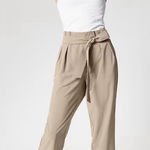 Athleta  Skyline Pant II Khaki Paperbag Waist Tie Cropped Leg Women's Size 20 Photo 0