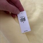 Old Navy NEW  Butter Yellow Crewneck NWT Women's Size Medium Oversized Boxy Crop Photo 7