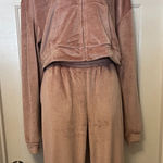 Sacre Pink Soft Velour Track Suit/Sweatsuit Size M Photo 0