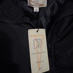 Don’t Think Twice Sarah longline puffer jacket in black Size 8 NWT Photo 4