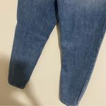 Madewell  The Mom Jean Medium Wash size 25 Photo 8