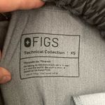 FIGS Technical Collection High Waisted Graphite Gray Relaxed Fit Scrub Pants XS Photo 3