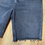 AGOLDE NWT 90s Pinch Waist Short High Rise in Nix Distressed Black Size 25 Photo 5