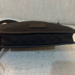 Gucci  Signature Messenger Bag Photo 9