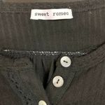 Sweet Romeo  Womens Black Waffle Knit Oversized Henley Top Photo 2