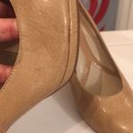 Naturalizer 9W  Nude Platform Pump Heels Career Photo 9