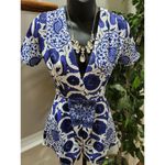 Boohoo  Women White & Blue Floral Polyester V-Neck ShortSleeve Romper Suit Size 6 Photo 1