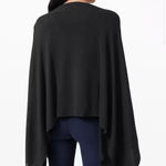 Lululemon ATHLETICA | Forward Flow Poncho Black Dark Charcoal | One Size Photo 1