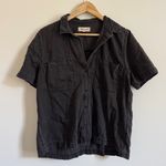 Madewell  Denim Short-Sleeve Button-Up Shirt in Lunar Wash Black Size Large NB497 Photo 1