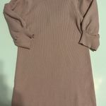 Tahari  pink ribbed vneck sweater size medium Photo 5