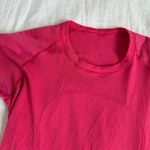 Lululemon hot pink short sleeve swiftly tech Photo 1