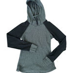 Columbia ‎ Women’s Black / Gray Waffle Knit Hooded Sweatshirt Size M Photo 0