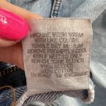 VINTAGE 2000's Y2K Chic Size 18 Denim Baggy Shorts Long 8” Bermuda Women's Light Blue Photo 6