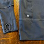 Lululemon  Classic Omega Logo Jacket Full Zip Hoodie Women’s Size 2 Photo 9