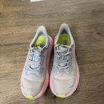 Hoka  Arahi Running Shoes Photo 1